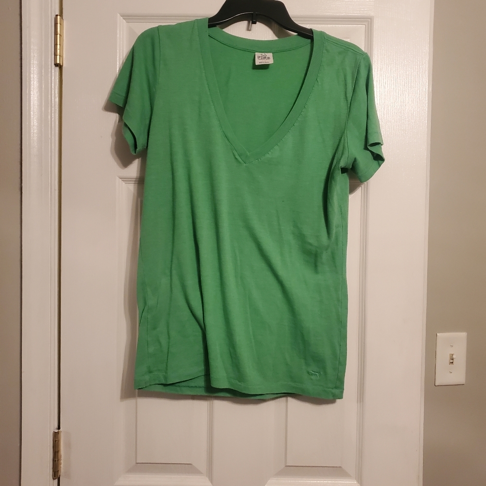 VS Tee